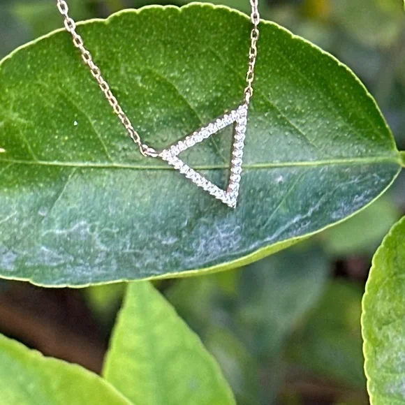 925 Sterling silver triangle necklace - Picture 2 of 4